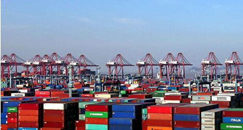 寧波一貨輪集裝箱發生燃爆,涉事港區為液化化工產品中轉基地